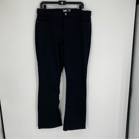 Lee Black Regular Fit Boot Cut Mid Rise Jeans size 14 New - Picture 1 of 4